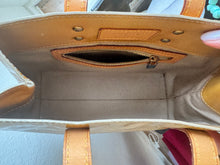 Load image into Gallery viewer, Louis Vuitton - Reade Bag - Champagne - Small
