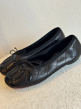 Load image into Gallery viewer, Chanel - Logo Ballet Shoes - Black - 37
