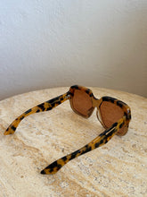 Load image into Gallery viewer, Karen Walker - Lola Sunglasses - Tortoise Shell - O/S
