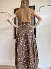 Load image into Gallery viewer, Bassike - T-Shirt - Tan - XS
