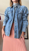 Load image into Gallery viewer, Etoile - LS Classic Acid Wash Shirt - Denim - 40
