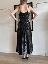 Load image into Gallery viewer, Just - Sequins Midi dress - Black - M

