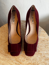 Load image into Gallery viewer, Miu Miu Suede Bow 8.5cm Block Heel - Heels - Wine - 38.5
