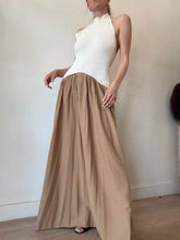Load image into Gallery viewer, Solid &amp; Striped - The Halter Soglio Open back Maxi Dress - Cream/Caramel - S

