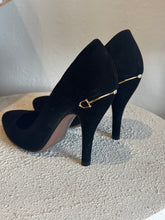 Load image into Gallery viewer, Gucci - Suede Round Toe Heels w horsebit detail on heel - Black - 35 - w box
