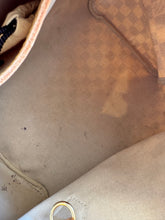 Load image into Gallery viewer, Louis Vuitton - Speedy 30 Tote - Damier Azur - 30 - RRP$3,050 w box
