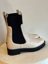 Load image into Gallery viewer, Salvatore Ferragamo - Rook Boots - Ivory - 7.5 - new w box - RRP$1,690
