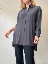 Load image into Gallery viewer, Scanlan Theodore - Silk LS Classic Shirt - Charcoal - 6
