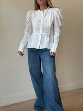 Load image into Gallery viewer, Joslin - Imogen Linen Ramie Blouse - White - 8

