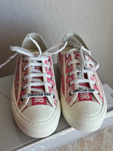Load image into Gallery viewer, Dior - Walk'n'Sneaker Oblique Embroidered Sneakers - Pink- 36 -RRP$1650
