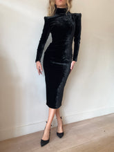 Load image into Gallery viewer, Alex Perry - Velvet High Neck LS Dress w Exposed Zip - Black - 6
