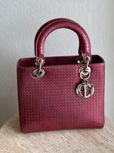 Load image into Gallery viewer, Dior - Lady Dior Bag - Metallic Pink - M
