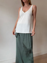 Load image into Gallery viewer, Luxe De Valentina - V Neck Kniited Tank Top - Ivory - 10
