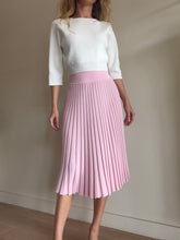 Load image into Gallery viewer, Scanlan Theodore - Ribbed Knit Midi Skirt - Pink - S
