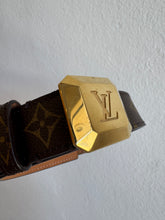 Load image into Gallery viewer, Louis Vuitton - Canvas Cabochon Logo Belt - Monogram - 80/32
