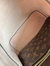 Load image into Gallery viewer, Louis Vuitton -  NéoNoé bucket Bag - Monogram w pink - M - RRP$3,900

