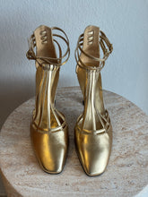 Load image into Gallery viewer, NEW Chanel - 2019 Interlocking CC Logo D&#39;Orsay Pumps - Gold - 41 - RRP$2,000
