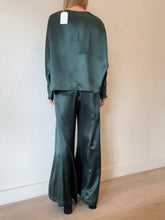 Load image into Gallery viewer, By Malene Birger - Odelleys Batwing Blouse &amp; Wide Leg Pant set - Emerald - 40
