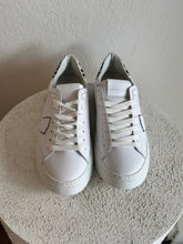 Load image into Gallery viewer, Philippe Model - Temple Low-Top Sneaker - White - 39 - new w box - RRP$607
