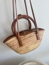 Load image into Gallery viewer, Jacquemus - Le Panier Soli Tote Bag - Tan
