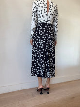 Load image into Gallery viewer, Self Portrait - LS Daisy Print Midi Dress w Neck Tie  - Black &amp; White - 8
