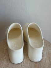 Load image into Gallery viewer, Loewe - Terra Foam Clogs - White - 39
