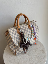 Load image into Gallery viewer, Louis Vuitton - Speedy 30 Tote - Damier Azur - 30 - RRP$3,050 w box
