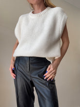 Load image into Gallery viewer, Kivari - Cotton Sleeveless Knit Vest - Ivory - 10
