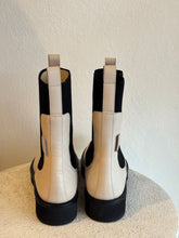 Load image into Gallery viewer, Salvatore Ferragamo - Rook Boots - Ivory - 7.5 - new w box - RRP$1,690
