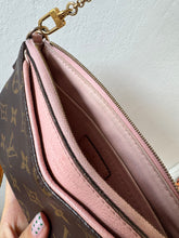 Load image into Gallery viewer, Louis Vuitton - Pallas Crossbody Bag w chain - Monogram w pink - S
