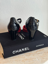 Load image into Gallery viewer, Chanel - Patent Mary Jane Wedge Heel - Shoes - Red/Black - 41
