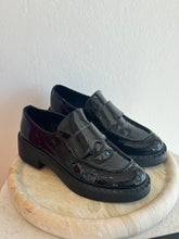 Load image into Gallery viewer, Tony Bianco - Patent Loafers - Black - 7
