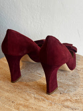 Load image into Gallery viewer, Miu Miu Suede Bow 8.5cm Block Heel - Heels - Wine - 38.5
