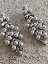 Load image into Gallery viewer, Oscar de la Renta - Faux Pearl Clip On Earrings - Silver w pearls
