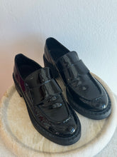 Load image into Gallery viewer, Tony Bianco - Patent Loafers - Black - 7
