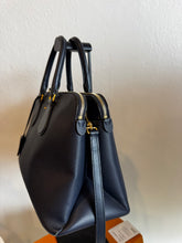 Load image into Gallery viewer, Bally - Berkley Grained Bag - Navy - M
