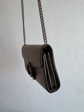 Load image into Gallery viewer, Gucci - Dionysus Super Crossbody Leather Bag - Dusty Grey - S
