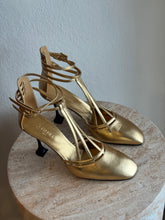 Load image into Gallery viewer, NEW Chanel - 2019 Interlocking CC Logo D&#39;Orsay Pumps - Gold - 41 - RRP$2,000
