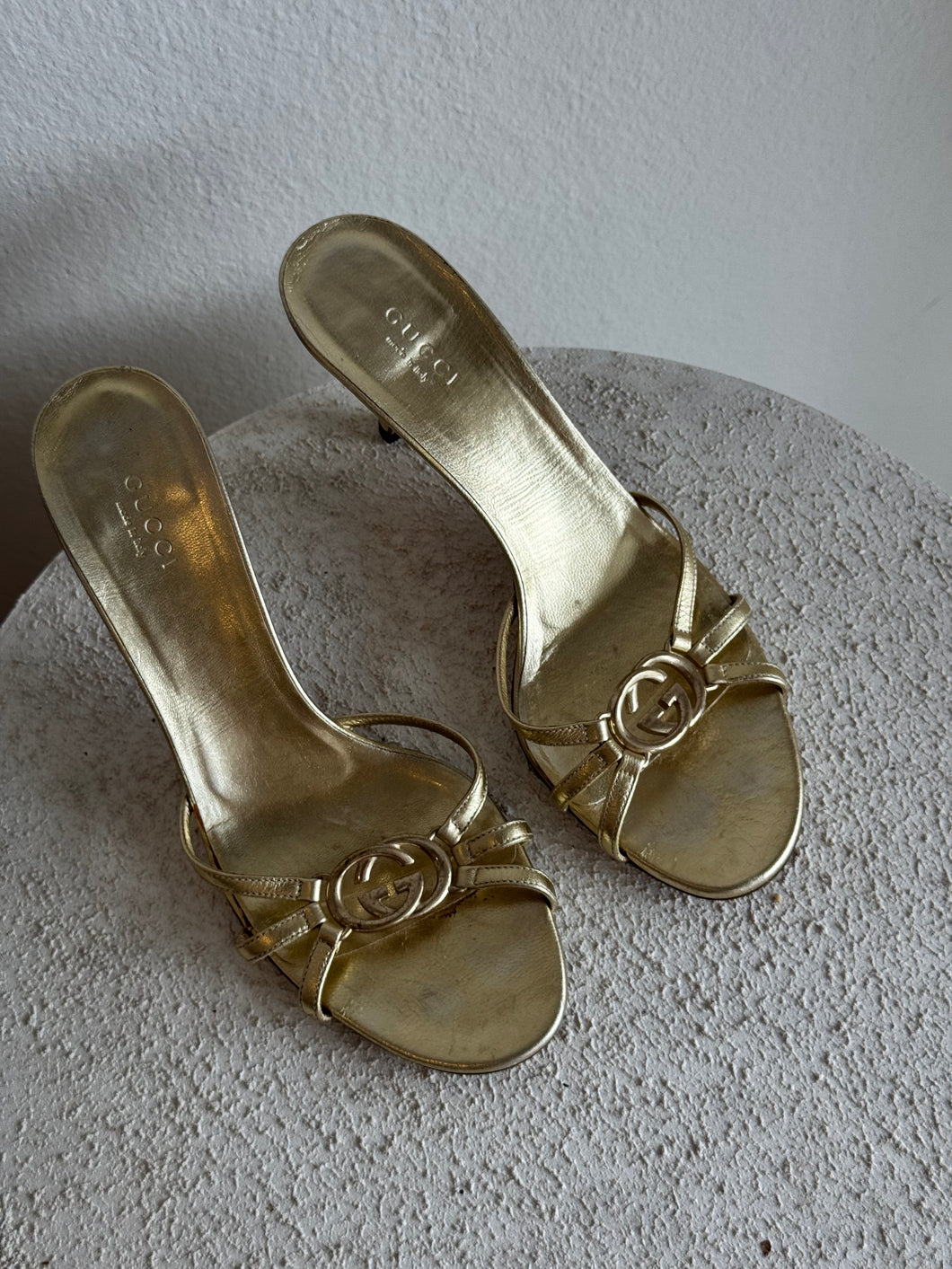 Gucci - GG Marmont leather Sandals - Gold - 8