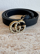 Load image into Gallery viewer, Gucci - Leather Belt w Embellished Double G Buckle - Black - 100/40
