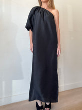 Load image into Gallery viewer, Oroton - Silk One Shoulder Column Maxi Dress - Black - 8
