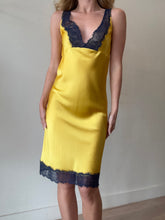 Load image into Gallery viewer, Sleeping with Jacques - Chilli A-Line Lace Trim Slip Mini Dress - Yellow - 8 - RRP$499
