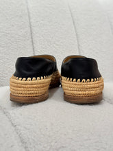 Load image into Gallery viewer, Chanel - Espadrilles - Black - 39 -w box
