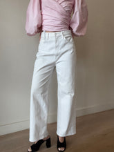 Load image into Gallery viewer, Mother - Rambler Zip Ankle Jeans - White - 29
