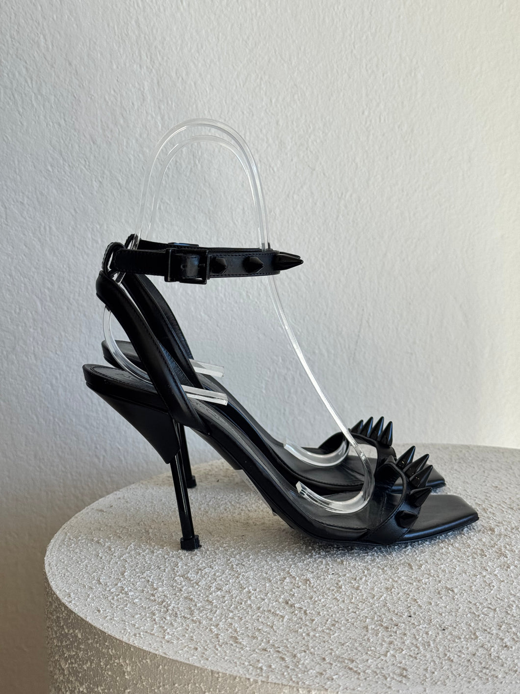 Alexander McQueen -Spike Kitten Heel - Shoes - Black - 37