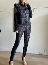 Load image into Gallery viewer, PE Nation - Set - Niseko Snow Top &amp; Leggings Ski Set  - Bandana Print - L - NWT - RRP$308
