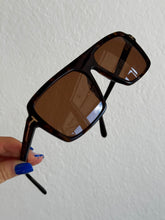 Load image into Gallery viewer, Tom Ford - Calder FT1205 Sunglasses - Brown - S - RRP$605
