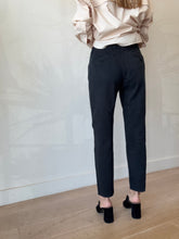 Load image into Gallery viewer, Ami - Chino Pants - Black - Medium
