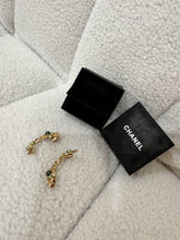 Load image into Gallery viewer, Chanel - Chanel 17 Gold Star Olive Faux Pearl Ear Cuff Earrings - Gold - OS
