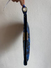 Load image into Gallery viewer, Jimmy Choo - Zip Clutch Bag - Blue Snake - S

